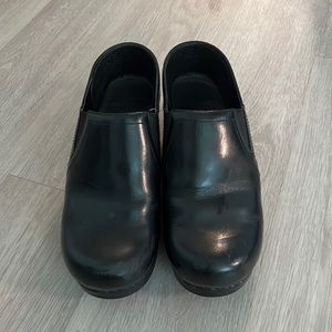 Dansko Mule/Clogs